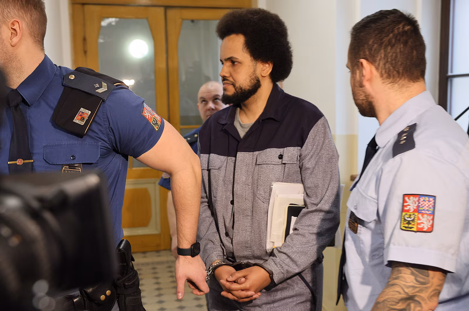 Dominik Feri u soudu