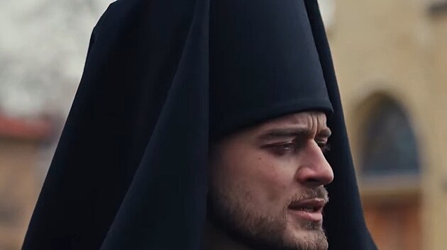 JabkoLevn� p�i�lo s kontroverzn� reklamou