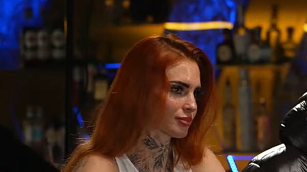 Tereza Osladilov� to p�kn� schytala v rozhovoru.