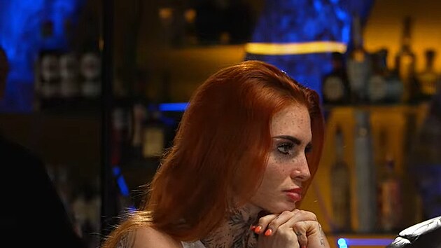 Tereza Osladilov� to p�kn� schytala v rozhovoru.