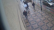 Mu�, který m�l pomáhat vrahu Kozákovi s kufrem