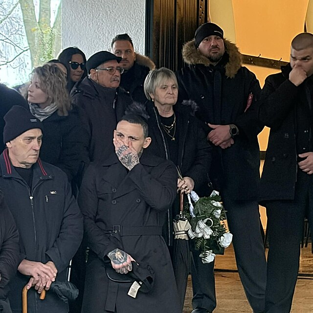 Poh�eb Moniky J�kliov� (�31)