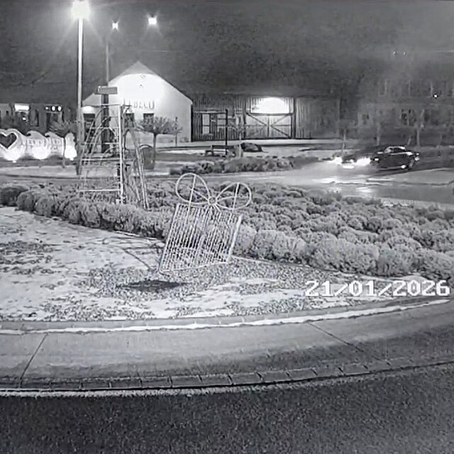 Kamerov� z�znam m� zachycovat j�zdu Moniky J�kliov� kr�tce p�ed tragickou...