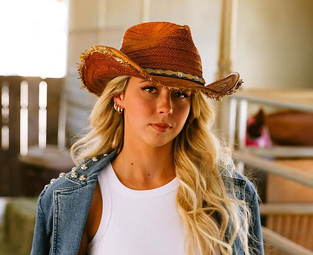 Kam se poděla Hawk Tuah Girl? Kauza s jejím meme coinem jí zničila pověst