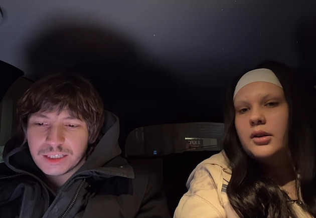 Sugar Denny a Sinai obdrželi od TV Nova předžalobní výzvu. Jejich akce k Bachelorovi se ruší