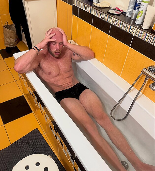 Ren� Blahovsk� se s v�hou po��dn� natr�pil.