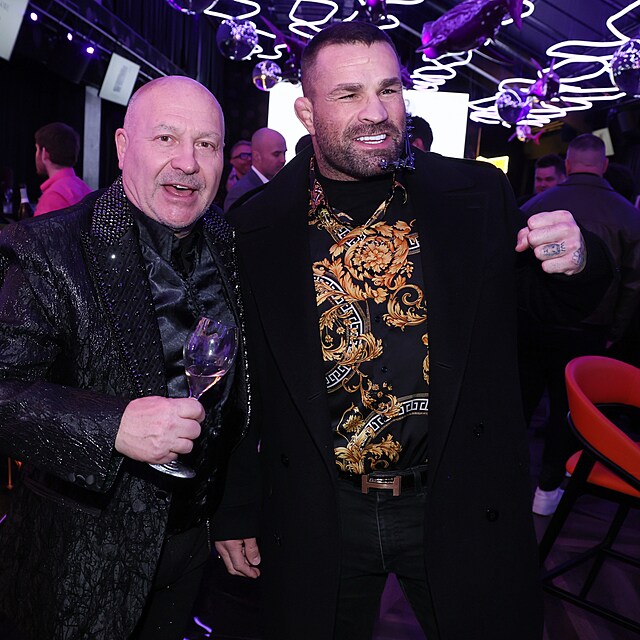 Michal David a Karlos V�mola