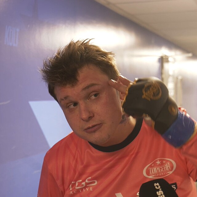 Tade� Vesel� na Clash 15