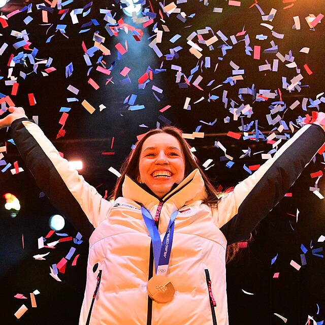 Snowboardistka Zuzana Mad�rov�