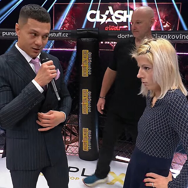 Shopaholic Adel se objevila v kleci