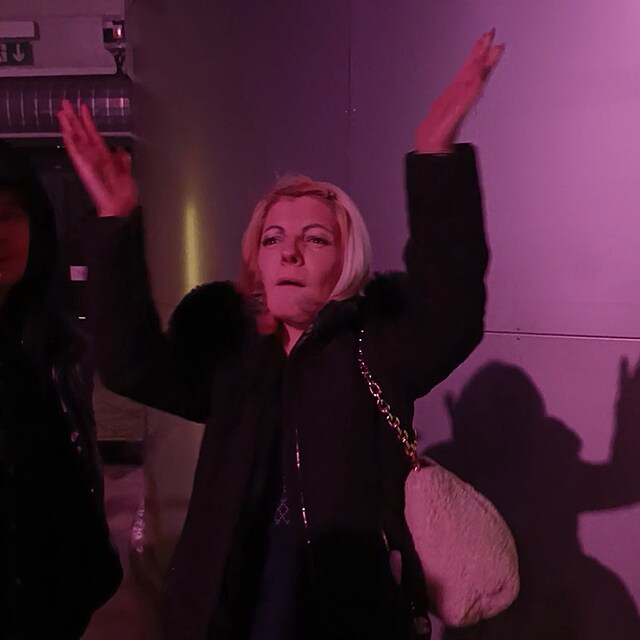 Shopaholic Adel fand� na Clashi