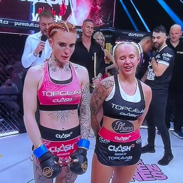 Tereza Osladilov�, Dominika Hor�kov�