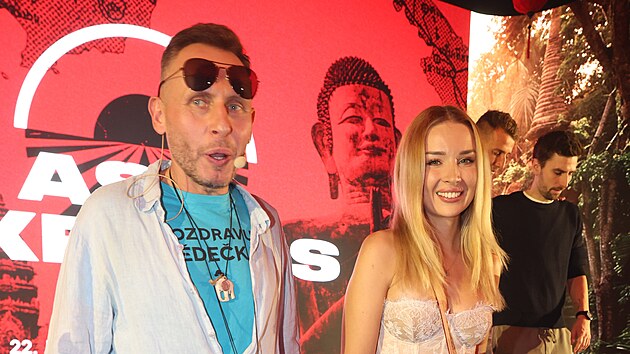 Jan Tuna, Nicole ��chov�