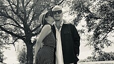 �t�pán Kozub je oficiáln� s kolegyní z divadla Barbarou Kanyzovou.