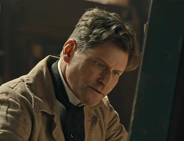 Hvězda Návratu do budoucnosti čelí vážné žalobě. Měl držet ženu v zajetí jako sexuální otrokyni