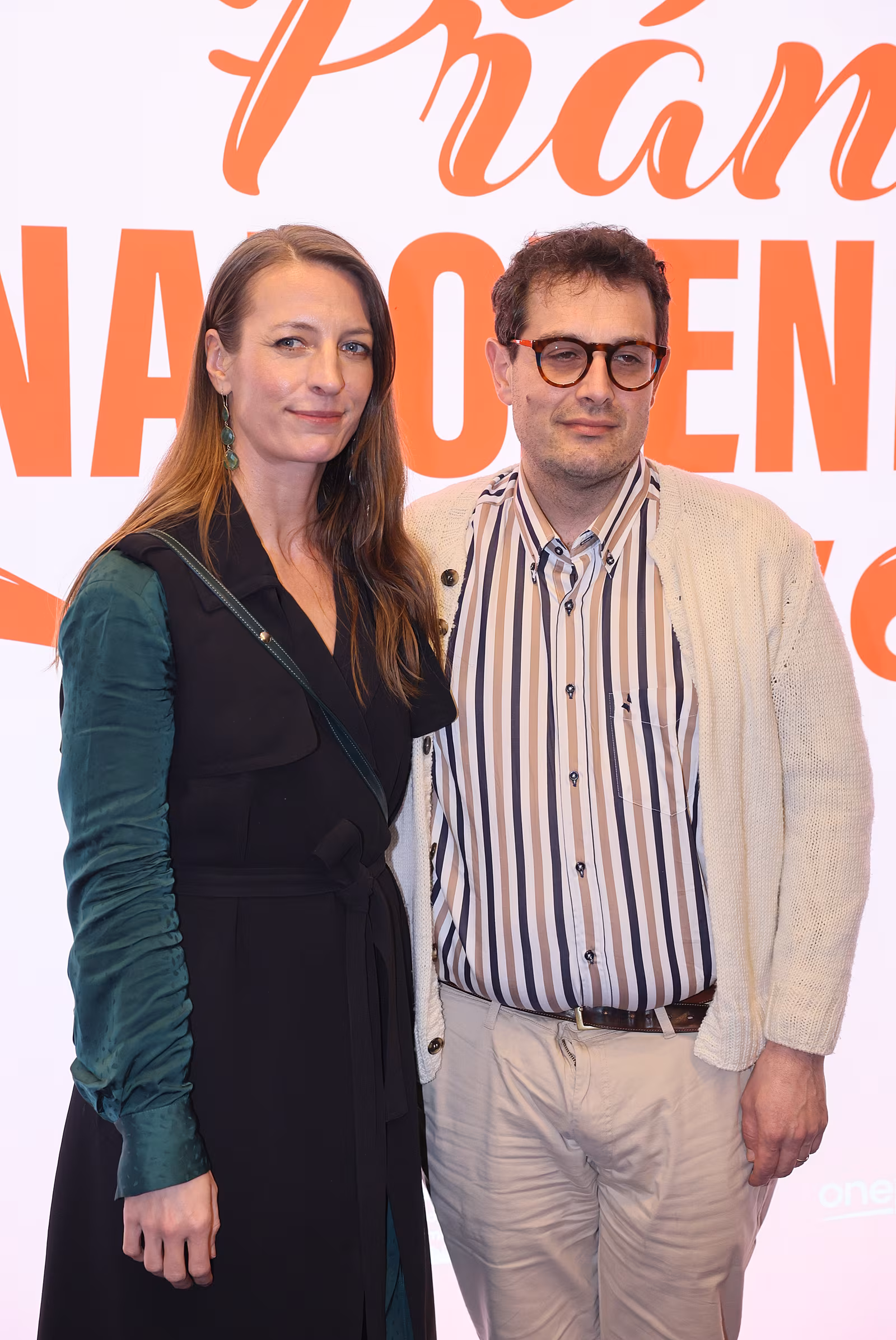 Slavnostn� premi�ra komedie P��n� k narozenin�m: K�tiny