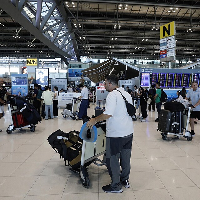 Leti�t� v Dubaji