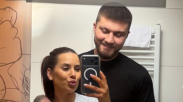 B�ra St��tesk� je v porodnici