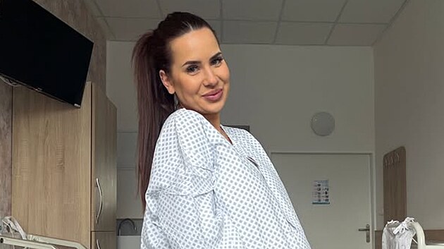 B�ra St��tesk� je v porodnici