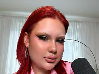 Sugar Denny se roz��lila kv�li tampon�m