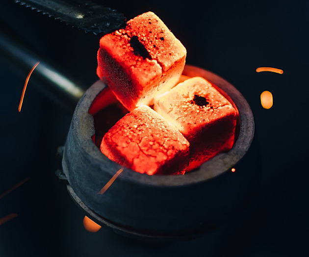 GymNation nabízí proteinové shishy. Podle odborníků je to ale nesmysl a nemůže to fungovat