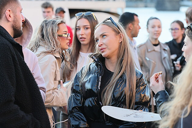 Rozlou�en� s M�nou na Ra��nov� n�b�e��