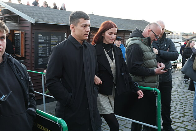 Rozlou�en� s M�nou na Ra��nov� n�b�e��