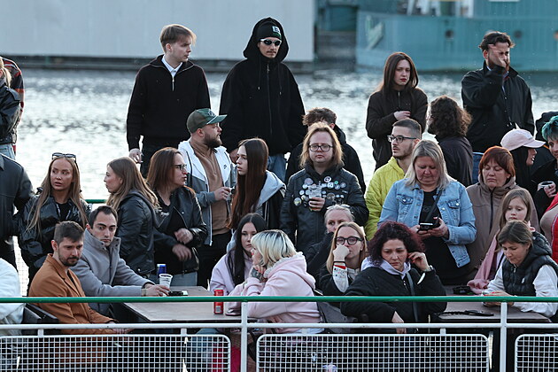 Rozlou�en� s M�nou na Ra��nov� n�b�e��