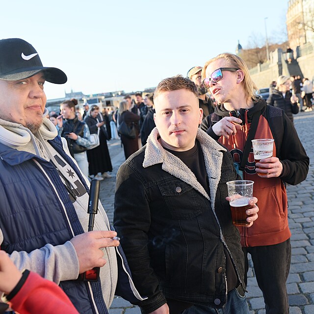 Rozlou�en� s M�nou na Ra��nov� n�b��