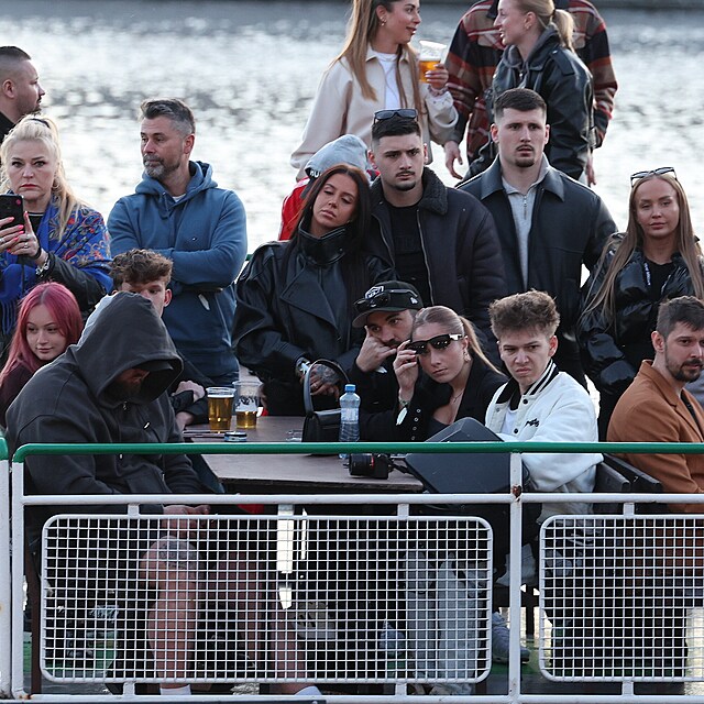 Rozlou�en� s M�nou na Ra��nov� n�b�e��