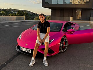 Adam Kajumi