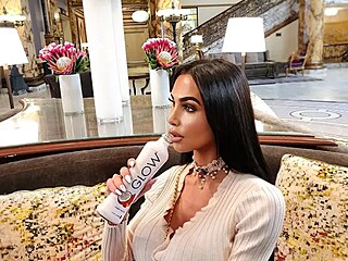 OnlyFans tv�rkyn� Christina Ashten Gourkani
