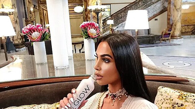 OnlyFans tv�rkyn� Christina Ashten Gourkani