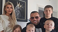 Karlos Vémola vystavil na první narozeniny Arnieho tuto fotku, kde sou�asn�...
