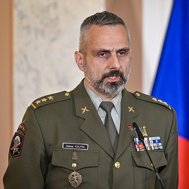 Otakar Folt�n.