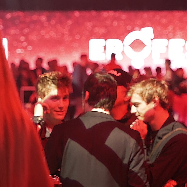 Zaj�mav� trojice na Erofest 2026: Franta Pracha�, Adam Sedl�k a Tom Sean P�eni�ka! Co spolu maj�?