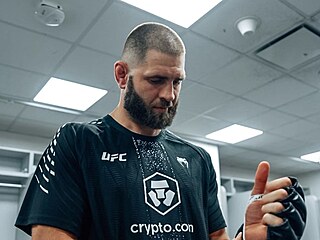 Ji��mu Proch�zkovi se lid� vysm�vaj�