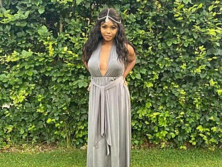 Diarra Akua Eunice Brown zem�ela po plastick�ch �prav�ch