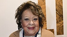 Ji�ina Bohdalová
