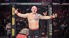 Petr Reif na galave�eru Clash 15