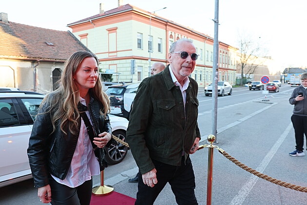 Premiéra dokumentu o Leoši Marešovi: Přišel růžový Bendig i rozesmátá ...