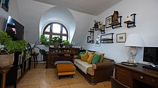 Dana Bartoní�ková, Martin �ák, bydlení, obývací pokoj