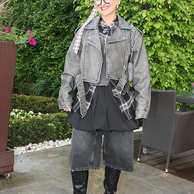 Sharlota Blakk vsadila na v�razn� punkov� lad�n� styling.