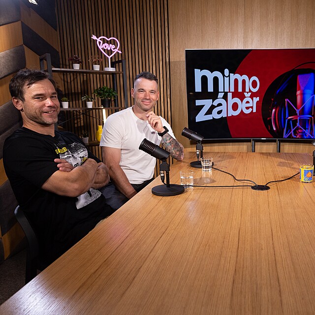 Tom� a V�vra z Asia Expressu