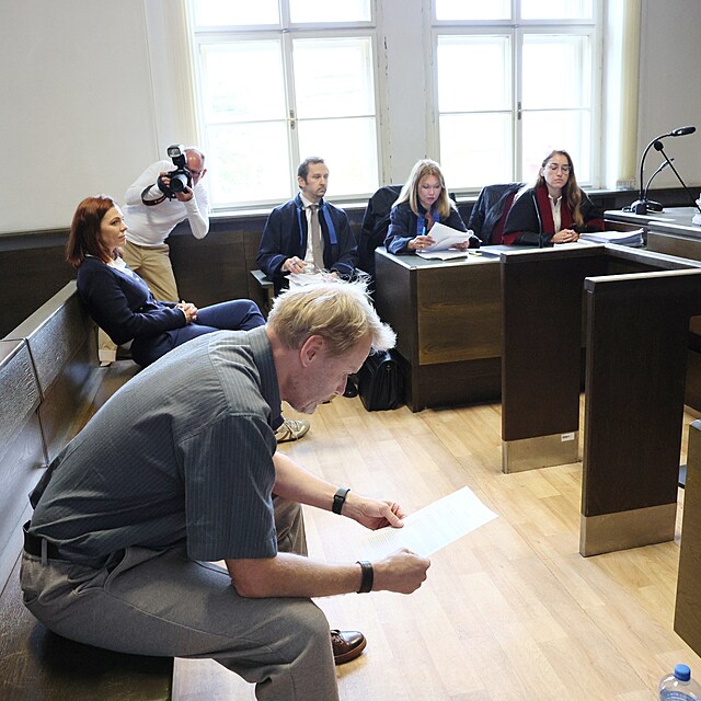 Michaela Noskov� a Jind�ich �anda se znovu potkali u soudu,