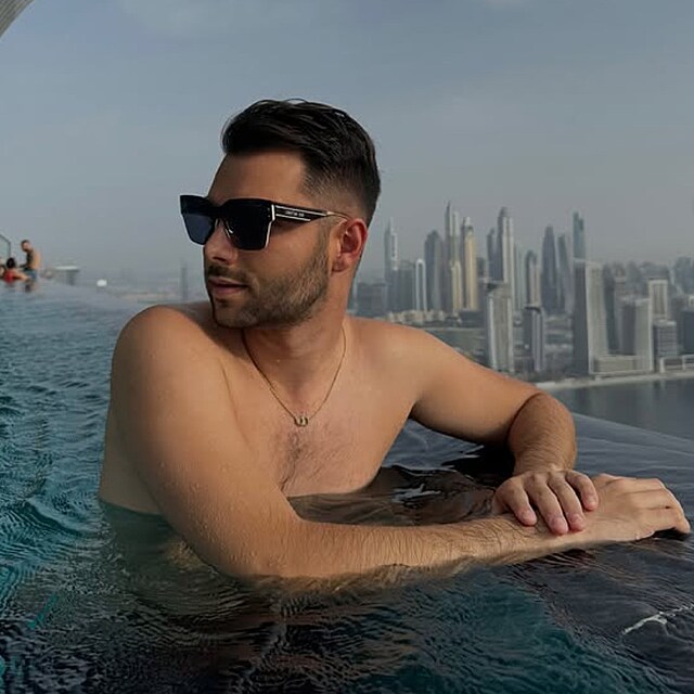 Adam Kajumi