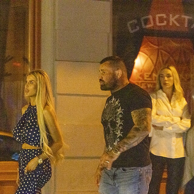 Karlos V�mola a Lela na no�n�m rande v Praze
