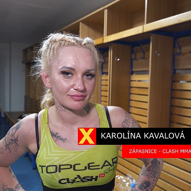 Karol�na Kavalov�