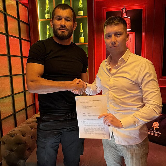 Makhmud Muradov a Jakub J�ra