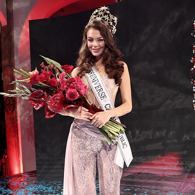 �esk� v�t�zka Sophia Mosako Miss Universe �esko 2026